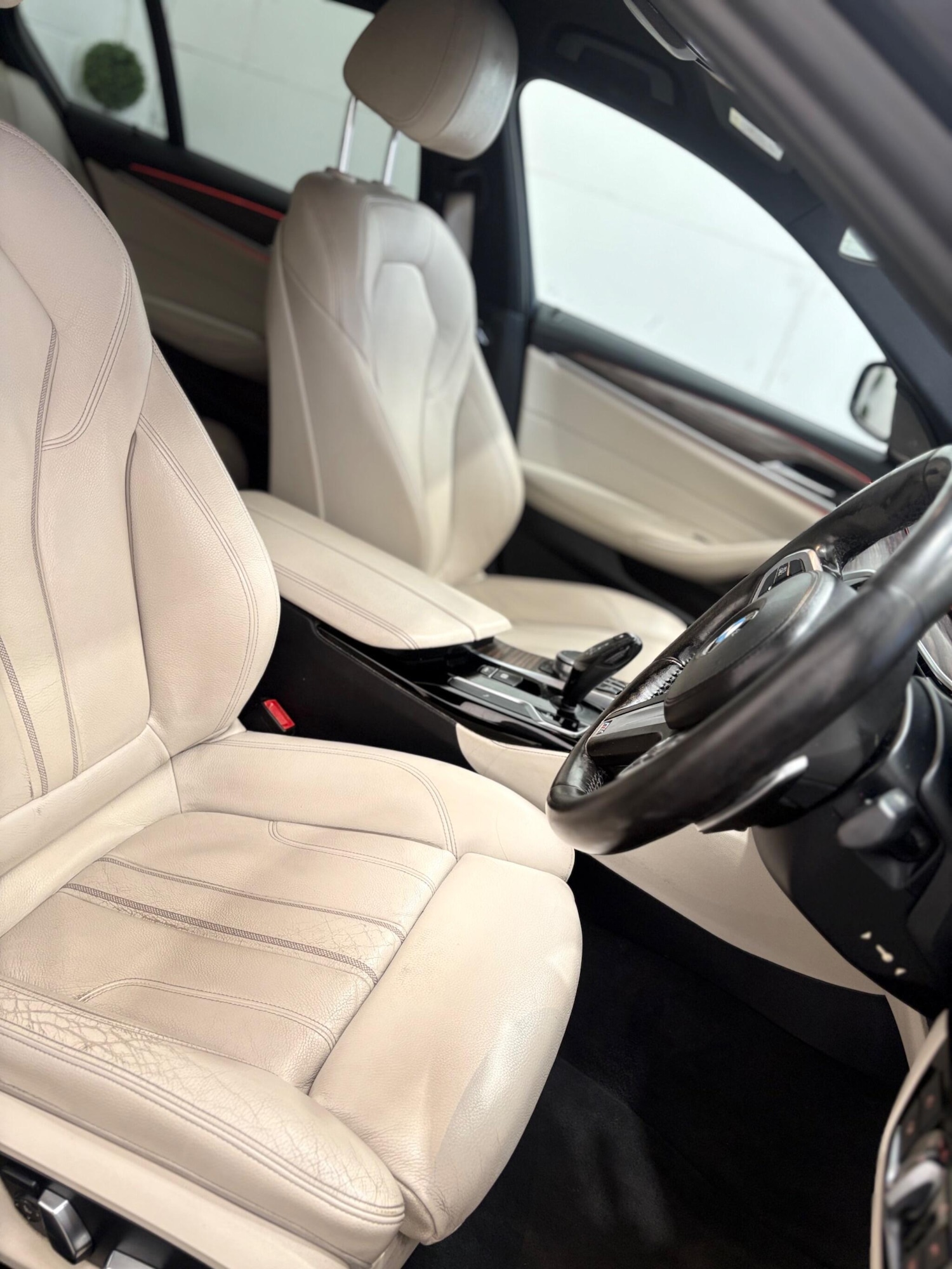 Used BMW 5 Series 2017 for sale - 77978327: Photo 27