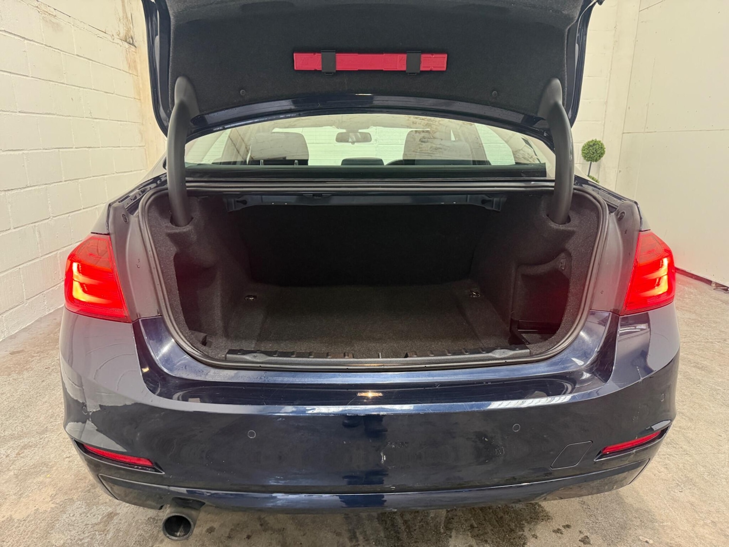 Used BMW 3 Series 2014 for sale - 78100121: Photo 35