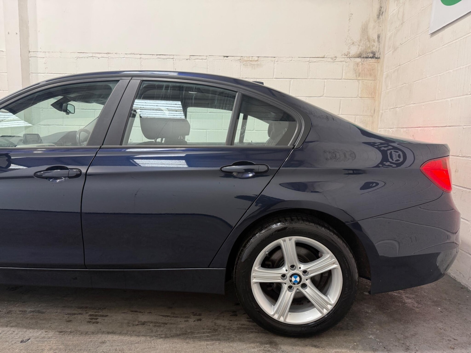 Used BMW 3 Series 2014 for sale - 78100121: Photo 9