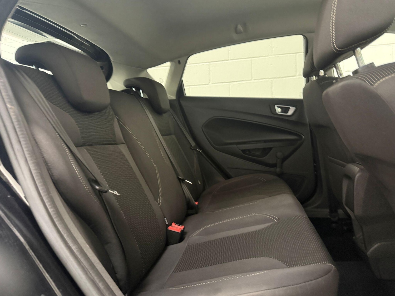 Used Ford Fiesta 2017 for sale - 76988169: Photo 34