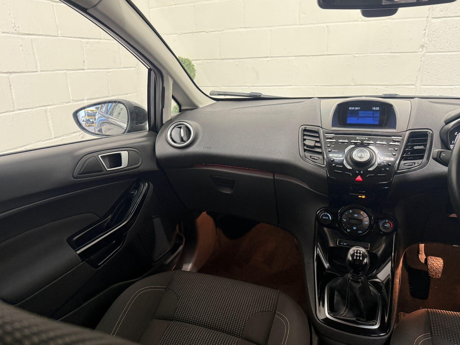 Used Ford Fiesta 2017 for sale - 76988169: Photo 35