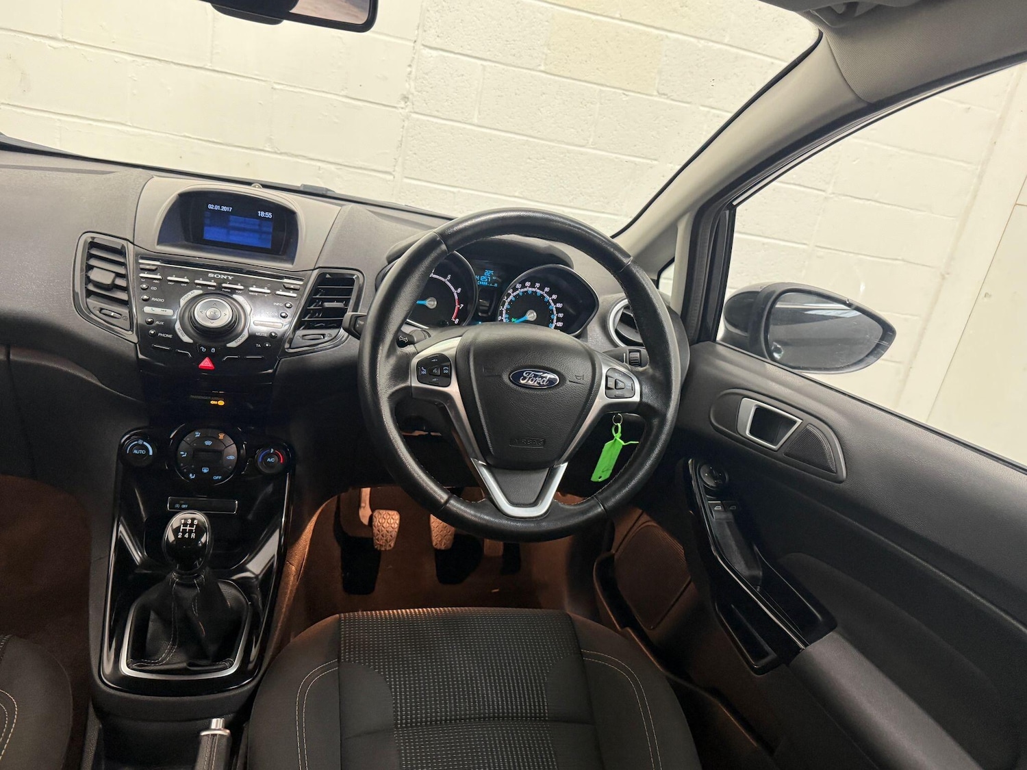 Used Ford Fiesta 2017 for sale - 76988169: Photo 36