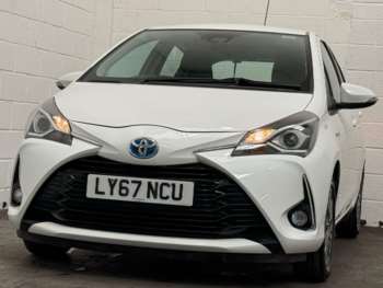 Used Toyota Yaris 2017 for sale - 75351704: Photo