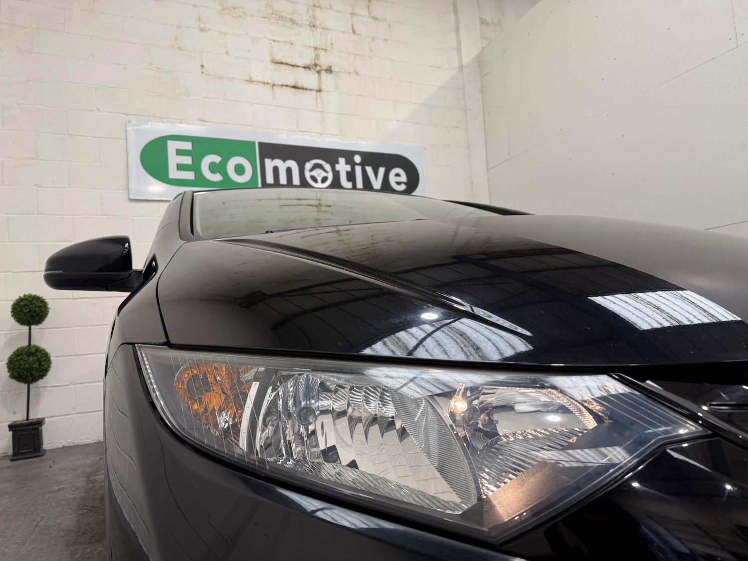 Used Honda Civic 2014 for sale - 76472631: Photo 10