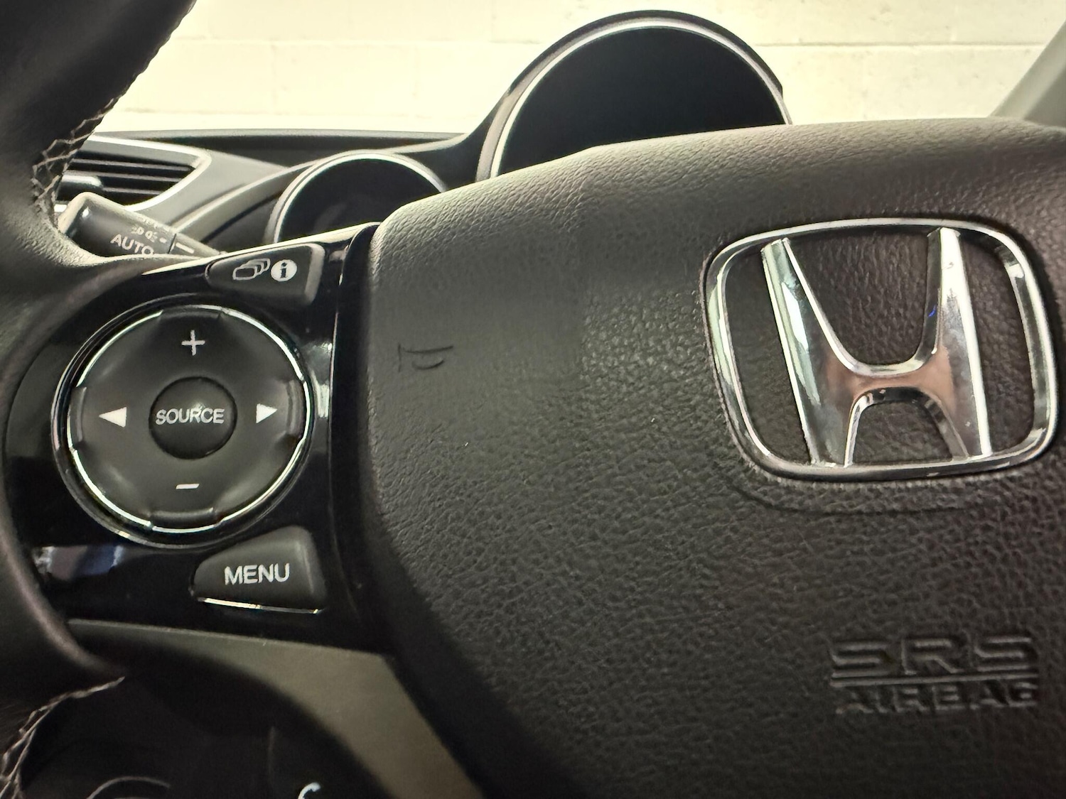 Used Honda Civic 2014 for sale - 76472631: Photo 25
