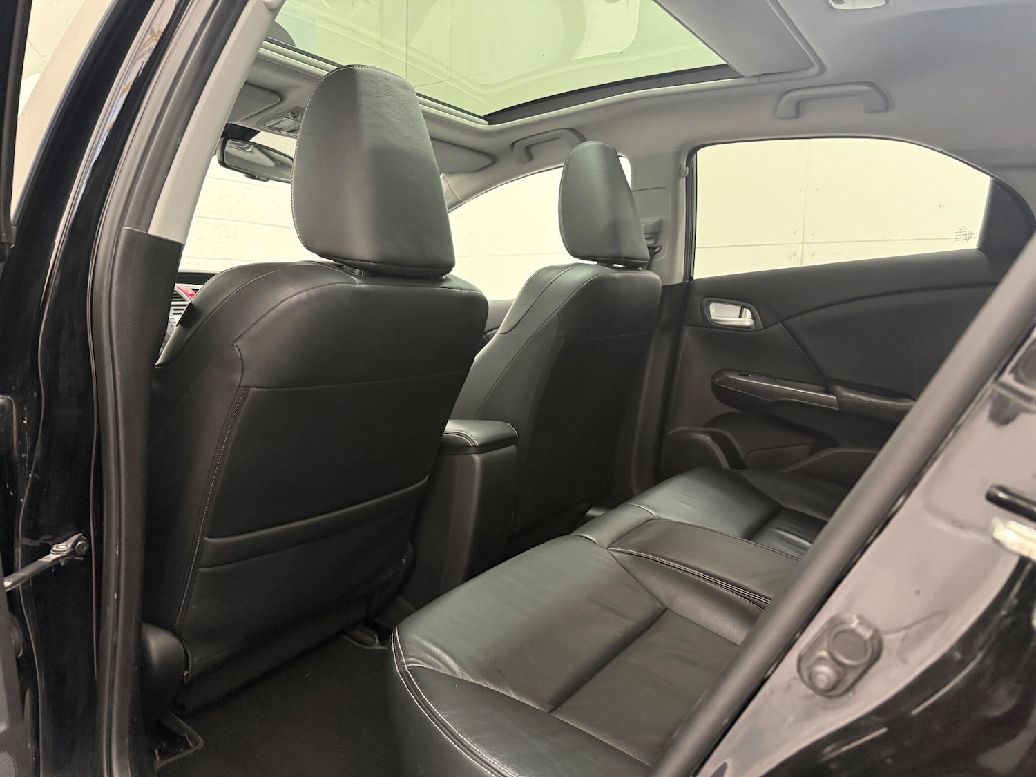 Used Honda Civic 2014 for sale - 76472631: Photo 32