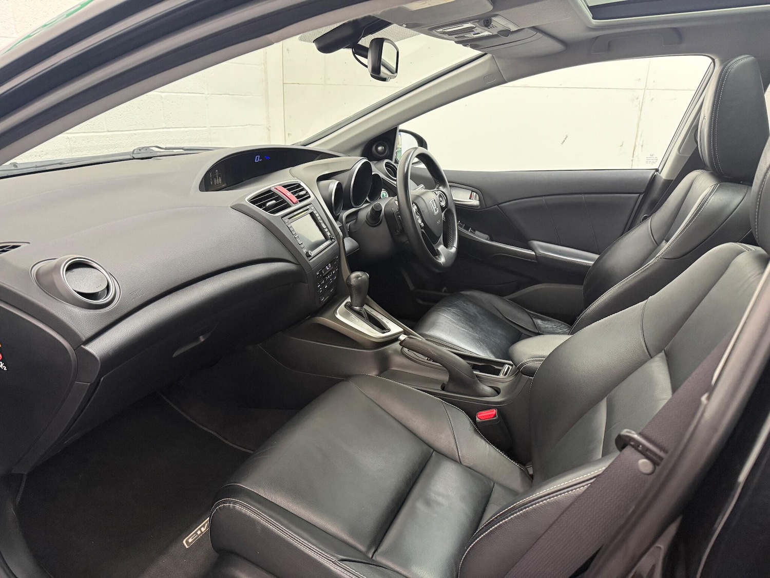 Used Honda Civic 2014 for sale - 76472631: Photo 42