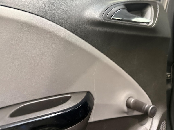 Used Vauxhall Corsa 2016 for sale - 76336998: Photo 39