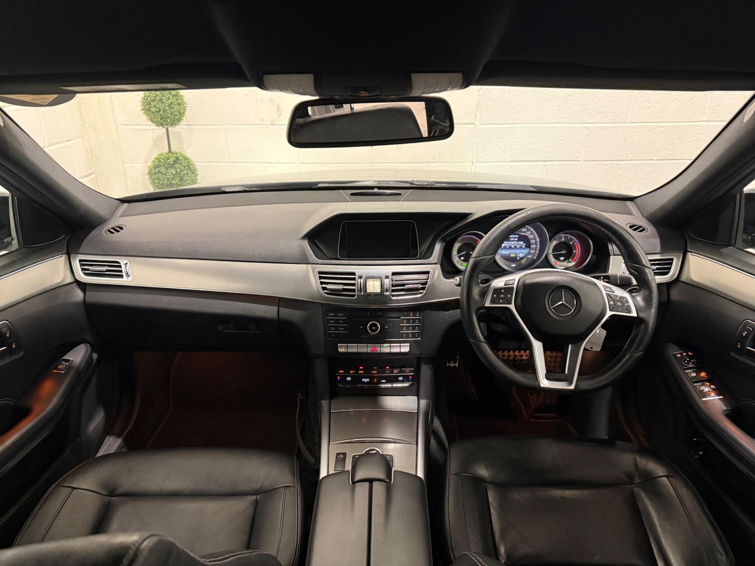 Used Mercedes-Benz E Class 2015 for sale - 77203041: Photo 16