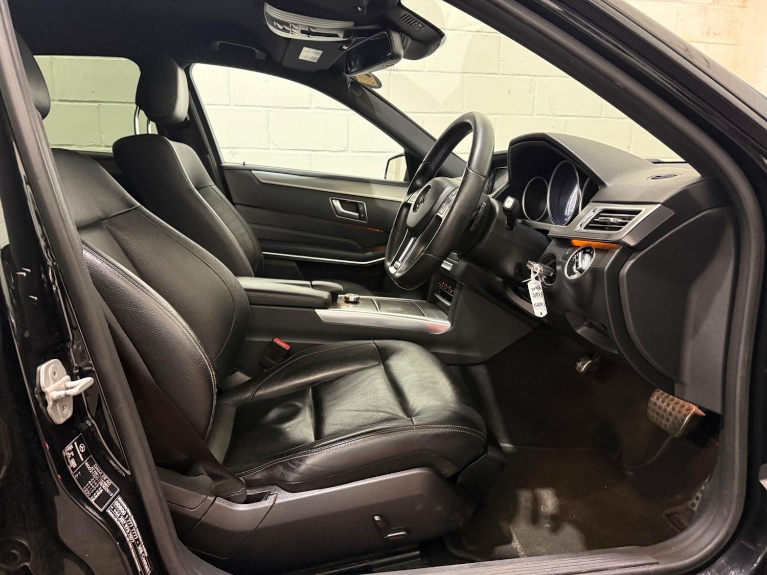 Used Mercedes-Benz E Class 2015 for sale - 77203041: Photo 19