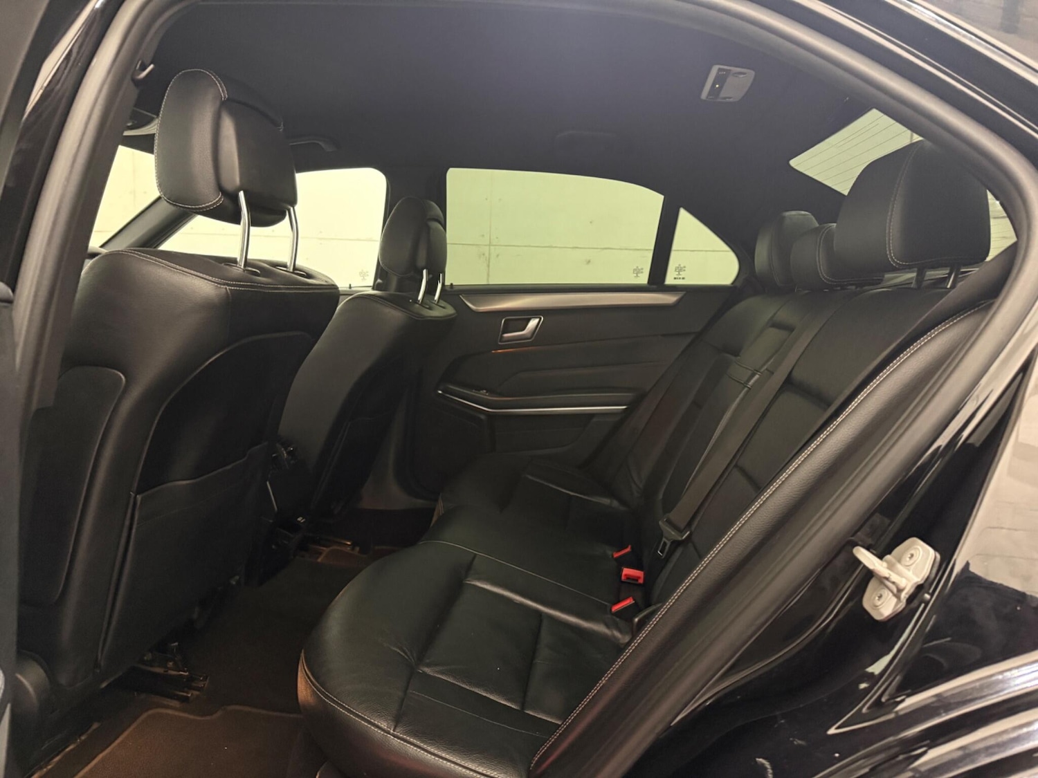 Used Mercedes-Benz E Class 2015 for sale - 77203041: Photo 25