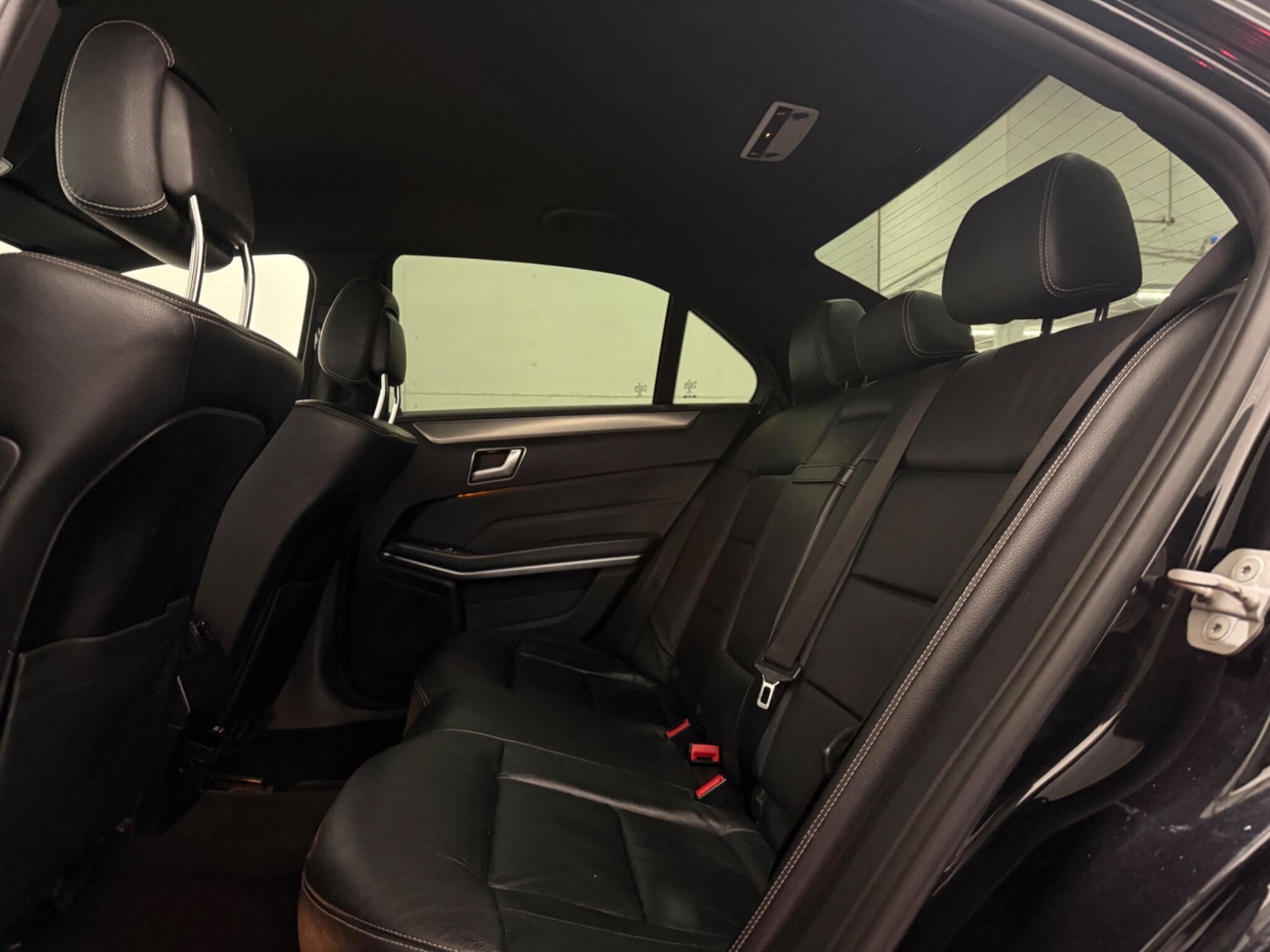 Used Mercedes-Benz E Class 2015 for sale - 77203041: Photo 26