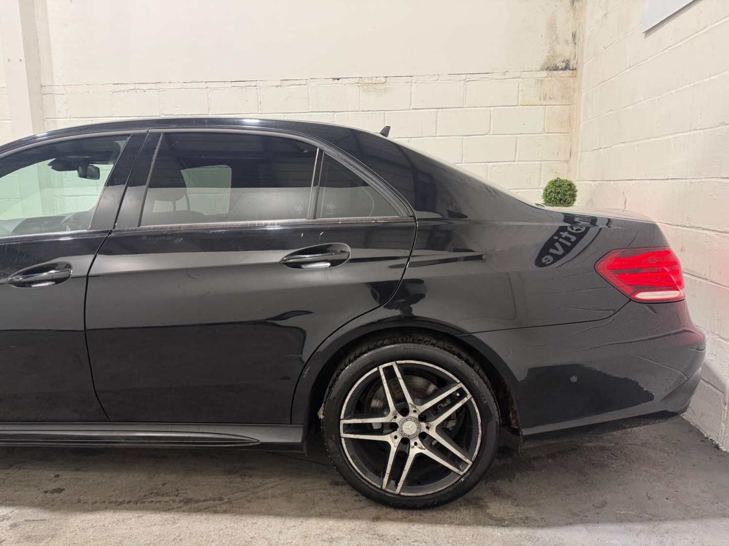 Used Mercedes-Benz E Class 2015 for sale - 77203041: Photo 45