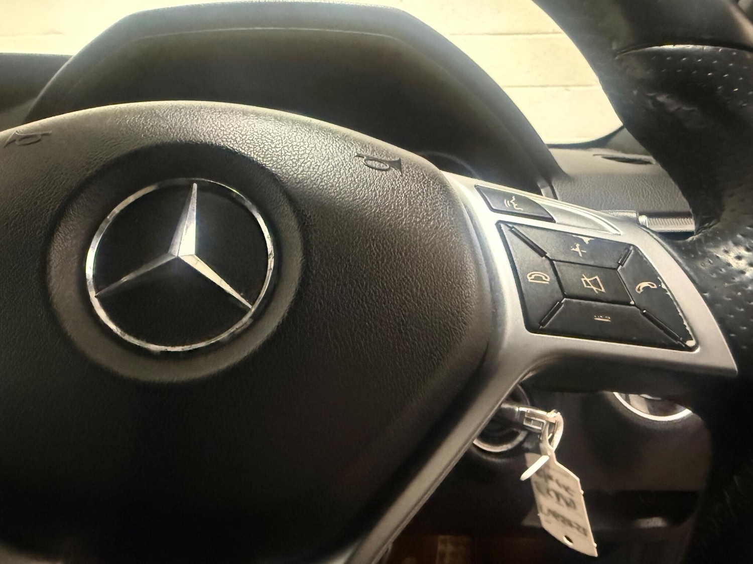 Used Mercedes-Benz E Class 2015 for sale - 77203041: Photo 47