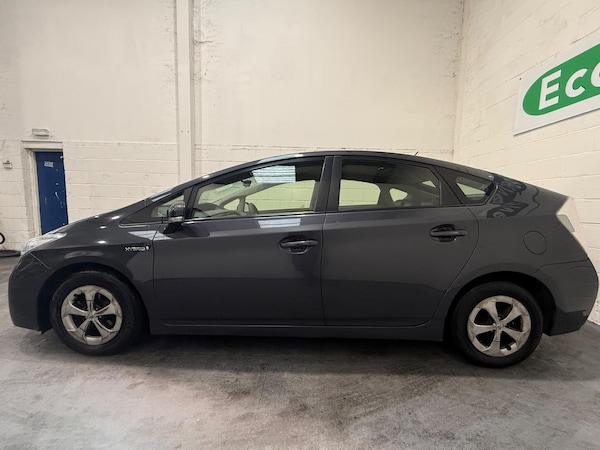 Used Toyota Prius 2015 for sale - 76326363: Photo 12