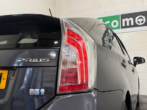 Used Toyota Prius 2015 for sale - 76326363: Photo 17