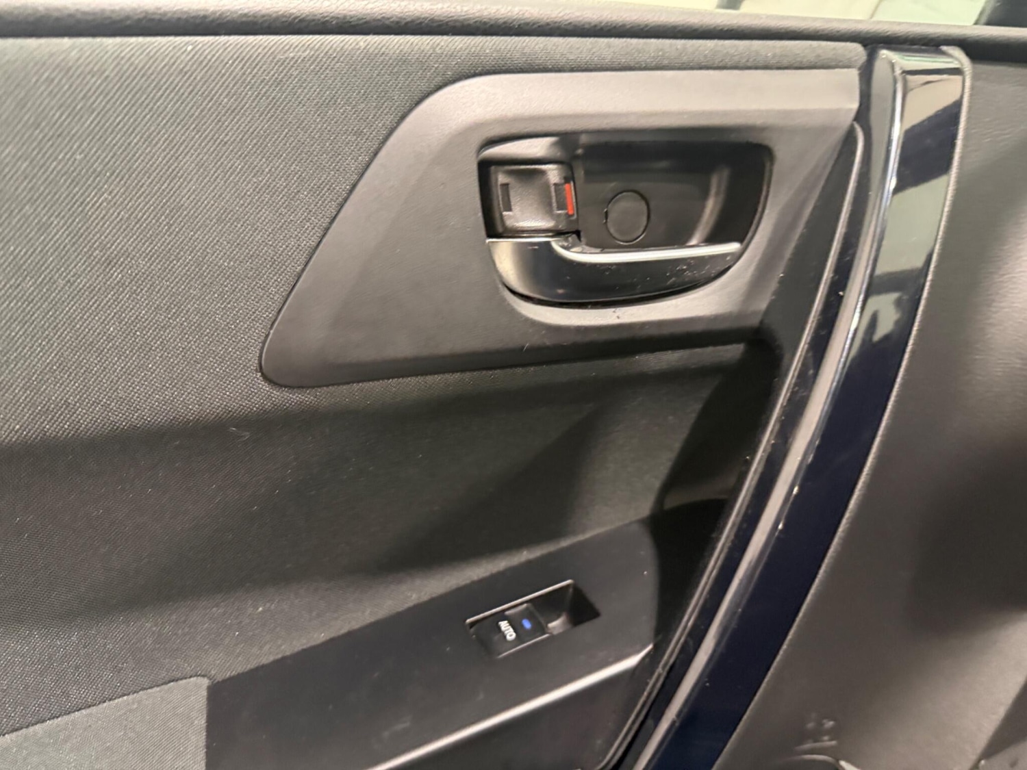 Used Toyota Auris for sale - 77190579: Photo 32