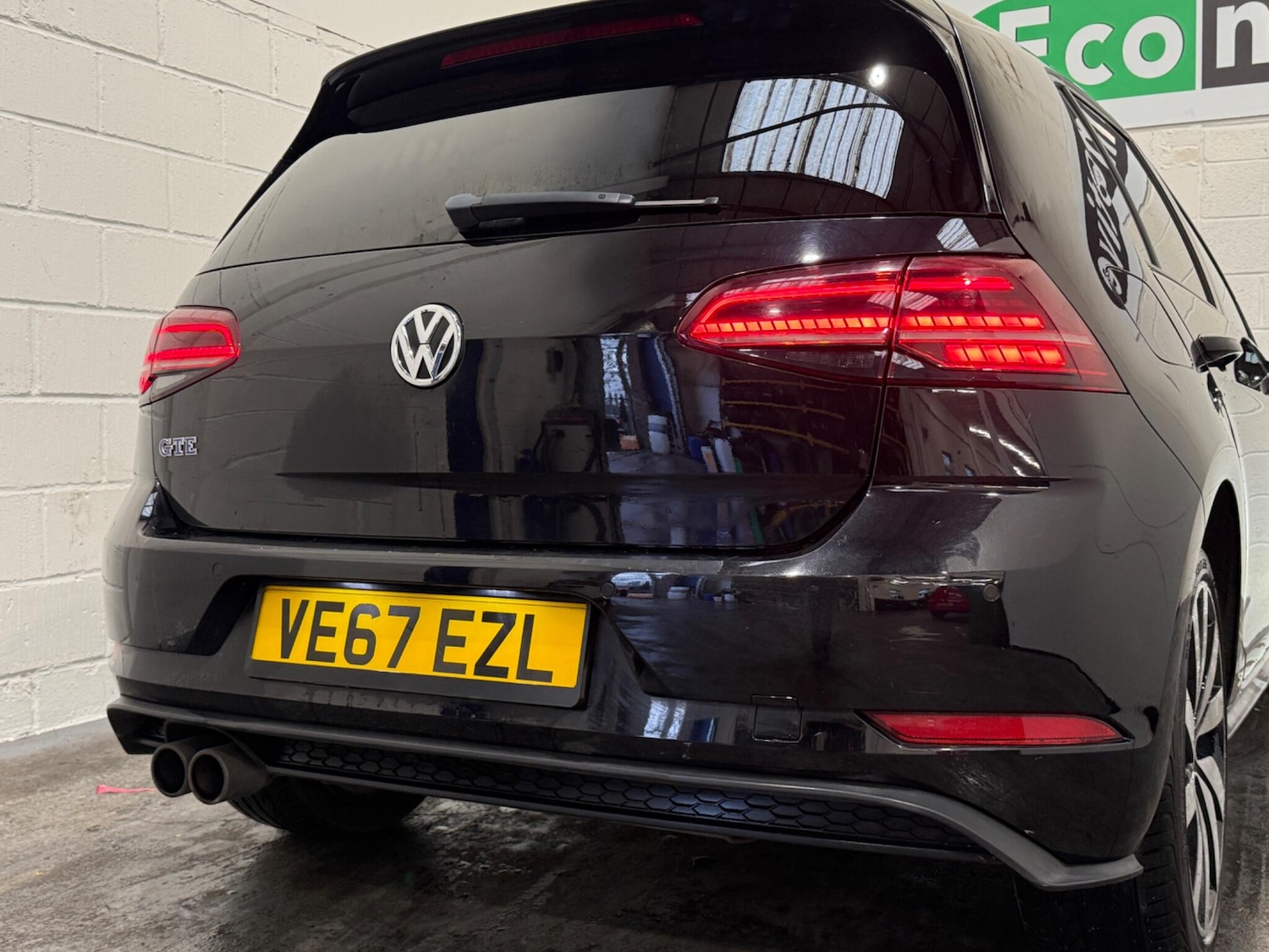 Used Volkswagen Golf 2017 for sale - 77163654: Photo 11