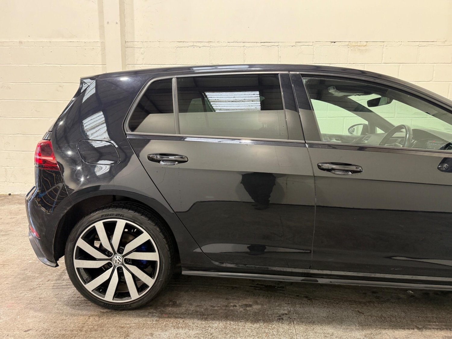 Used Volkswagen Golf 2017 for sale - 77163654: Photo 12