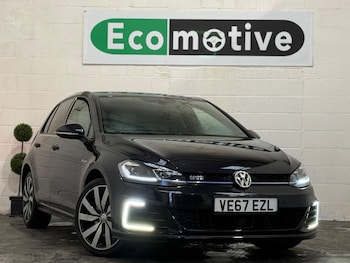 Used Volkswagen Golf 2017 for sale - 77163654: Photo