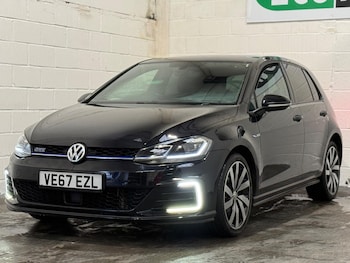 Used Volkswagen Golf 2017 for sale - 77163654: Photo