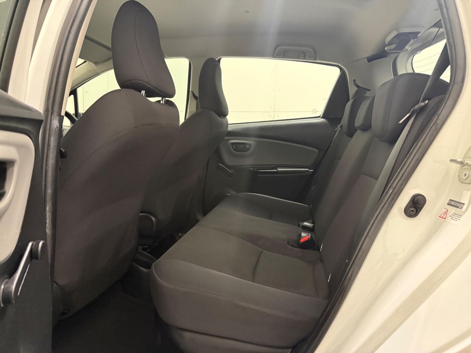 Used Toyota Yaris 2019 for sale - 77597998: Photo 27