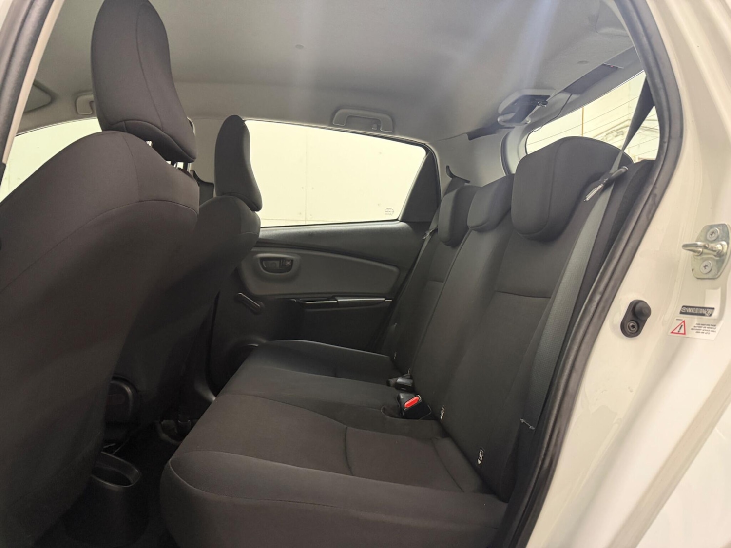 Used Toyota Yaris 2019 for sale - 77597998: Photo 28