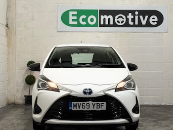 Used Toyota Yaris 2019 for sale - 77597998: Photo