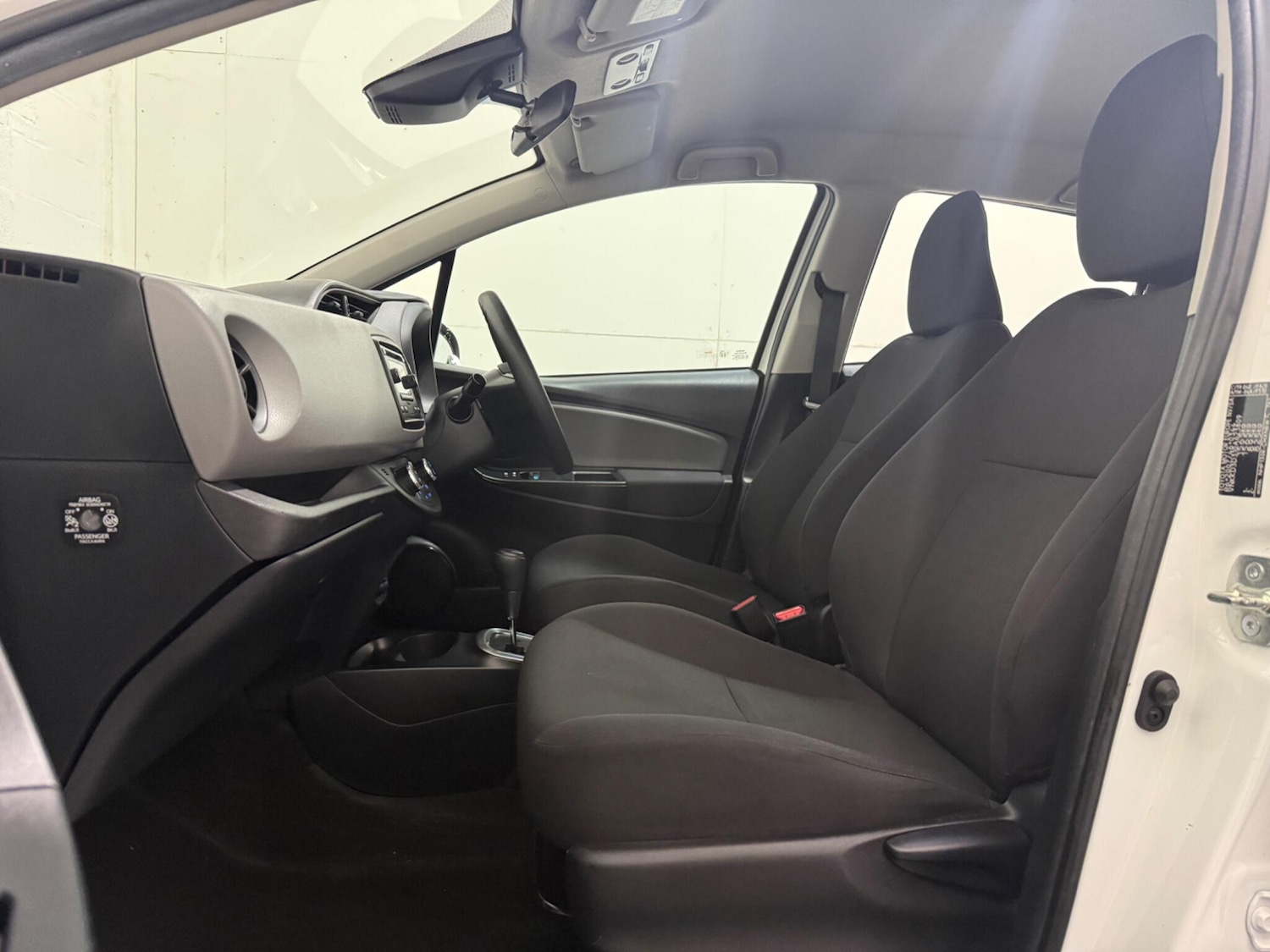 Used Toyota Yaris 2019 for sale - 77597998: Photo 38