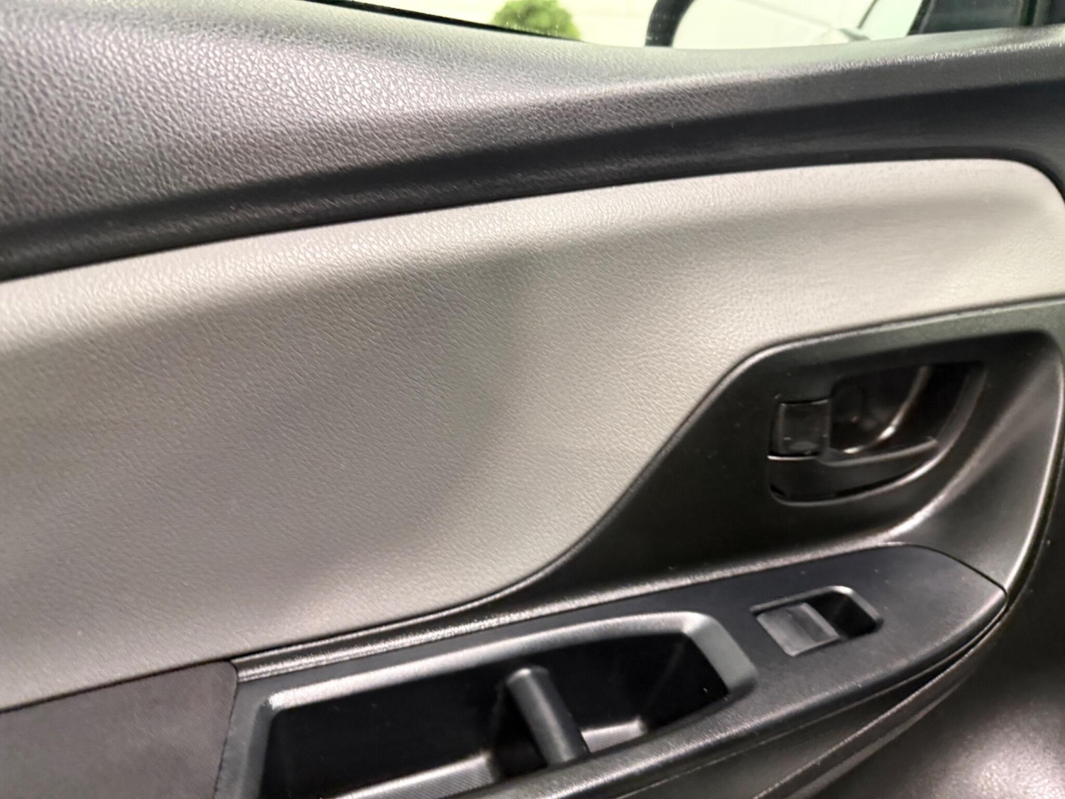 Used Toyota Yaris 2019 for sale - 77597998: Photo 47