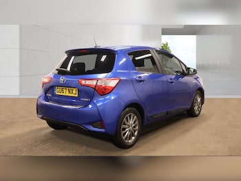 Used Toyota Yaris 2017 for sale - 78156947: Photo