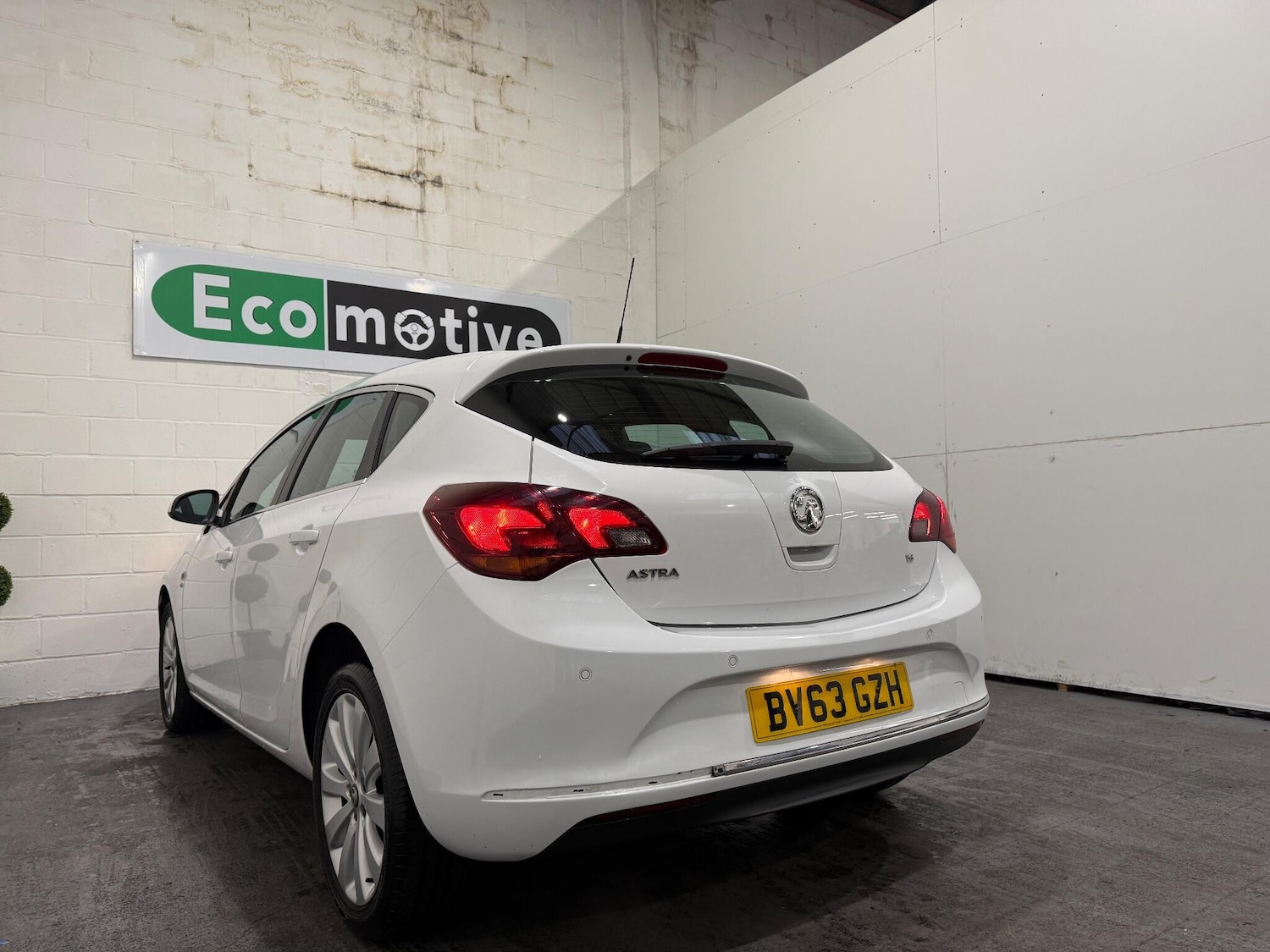 Used Vauxhall Astra 2013 for sale - 76371074: Photo 11