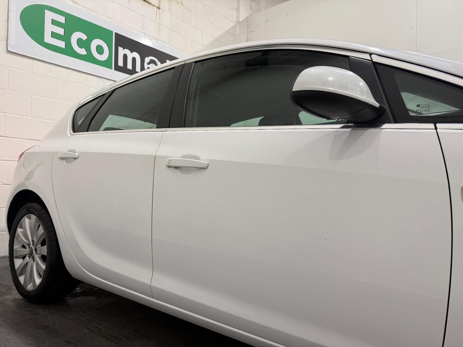 Used Vauxhall Astra 2013 for sale - 76371074: Photo 4