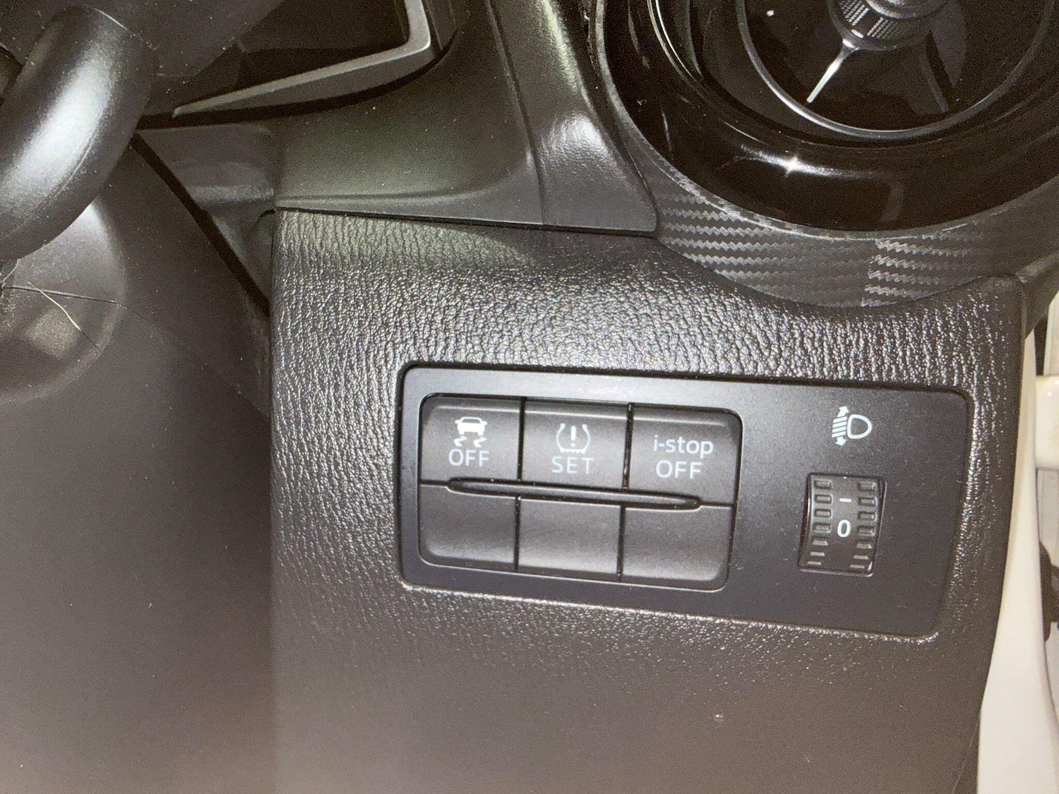 Used Mazda Mazda2 2016 for sale - 77175375: Photo 27