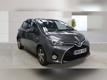 Used Toyota Yaris 2017 for sale - 78541889: Photo