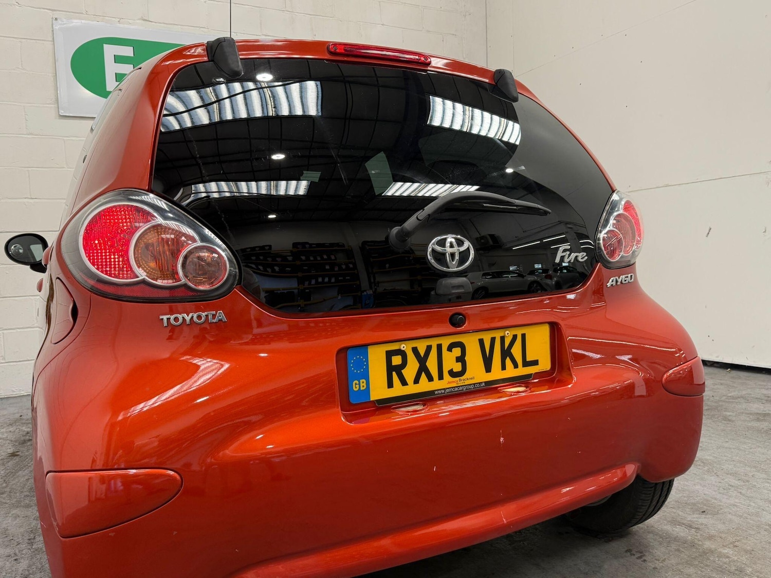 Vehicle 21