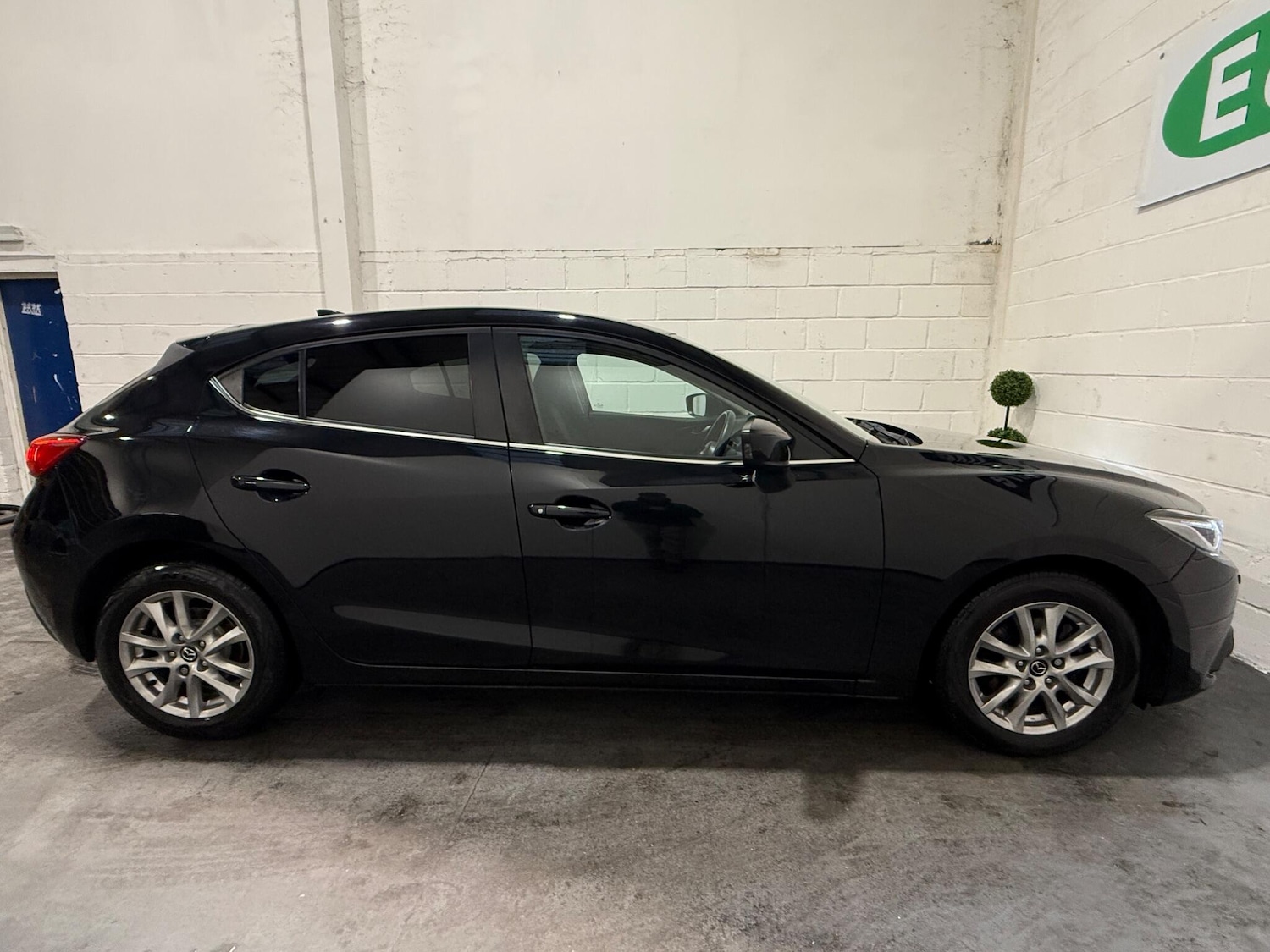 Used Mazda Mazda3 2016 for sale - 76701286: Photo 10