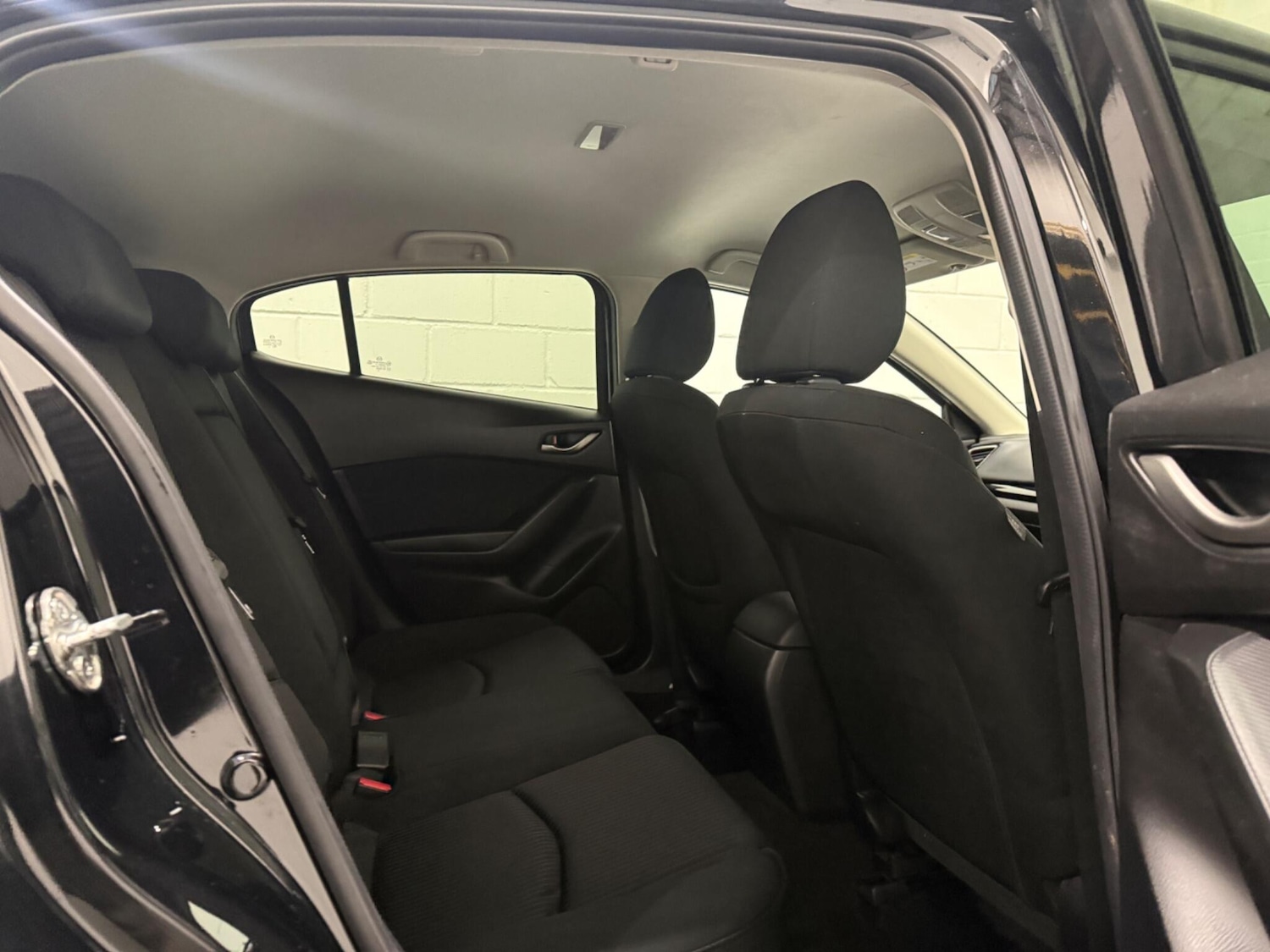 Used Mazda Mazda3 2016 for sale - 76701286: Photo 21