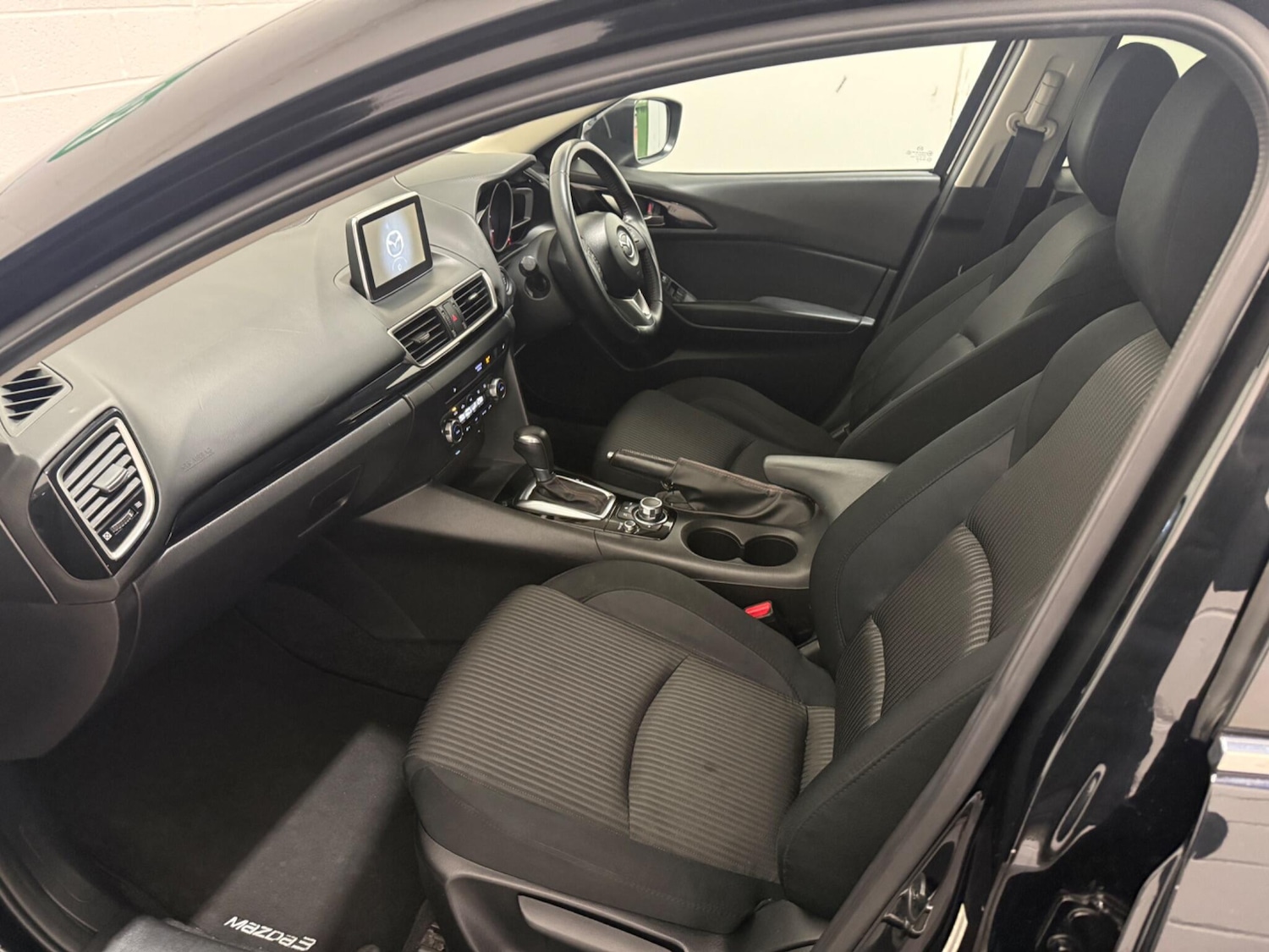 Used Mazda Mazda3 2016 for sale - 76701286: Photo 34