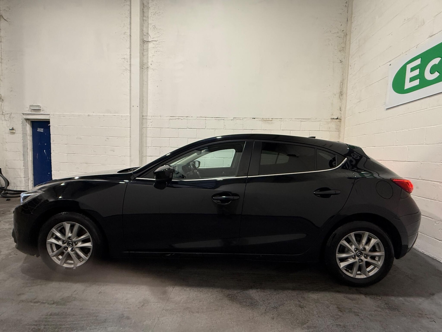 Used Mazda Mazda3 2016 for sale - 76701286: Photo 7