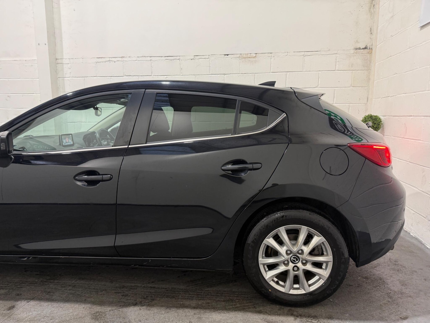 Used Mazda Mazda3 2016 for sale - 76701286: Photo 8