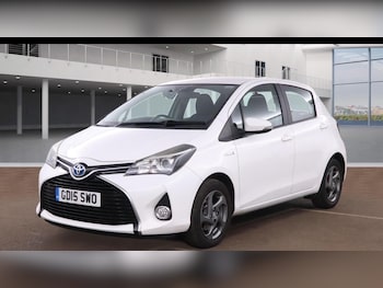 Used Toyota Yaris 2015 for sale - 76592533: Photo