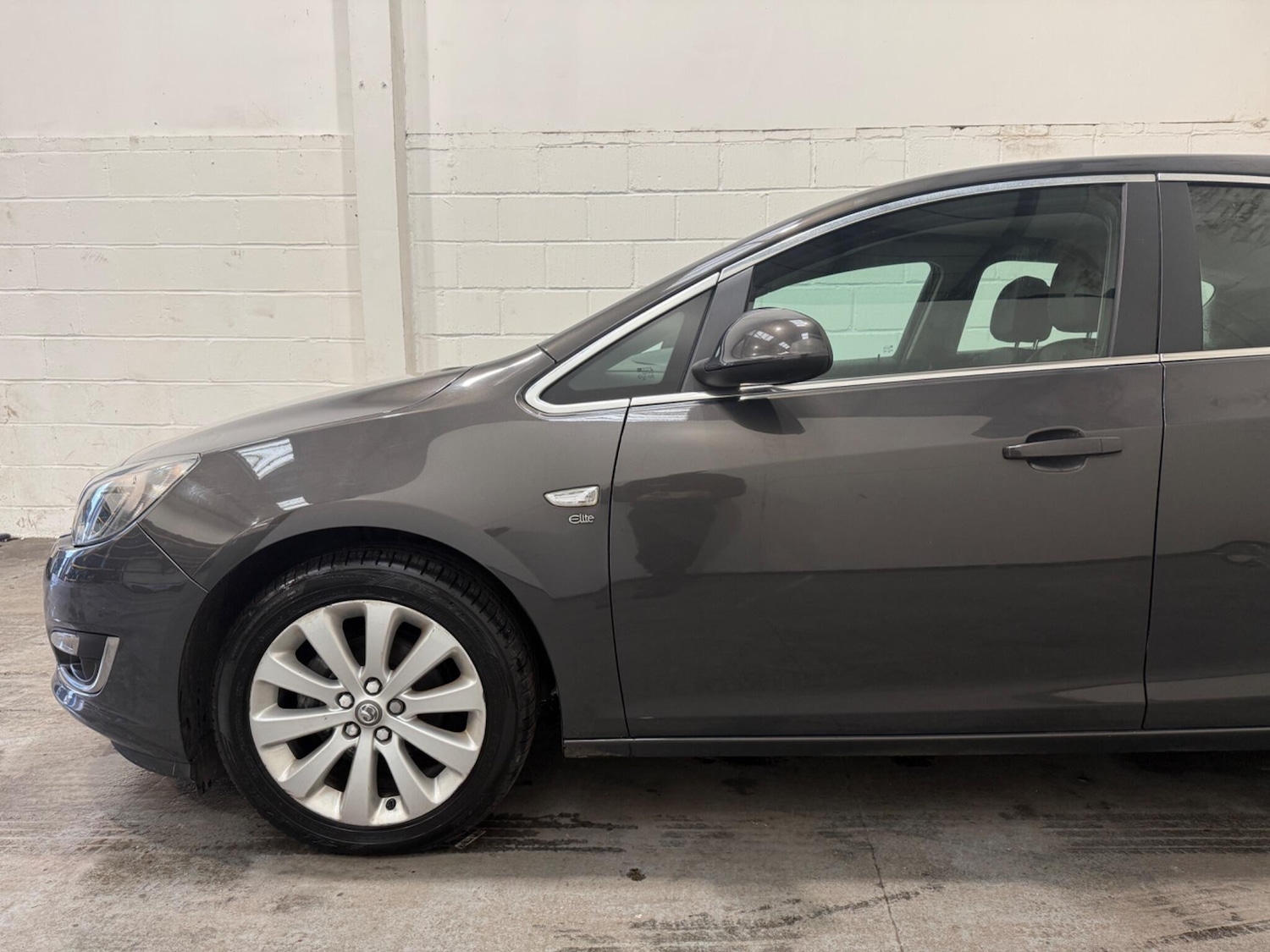 Used Vauxhall Astra 2015 for sale - 77625843: Photo 7