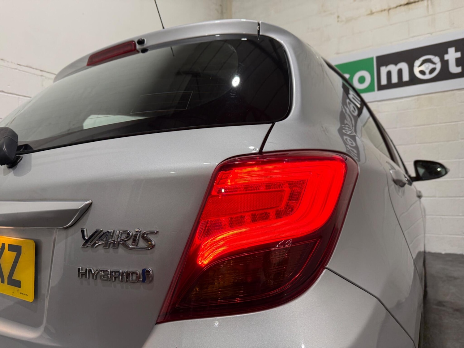 Used Toyota Yaris 2014 for sale - 76898825: Photo 39