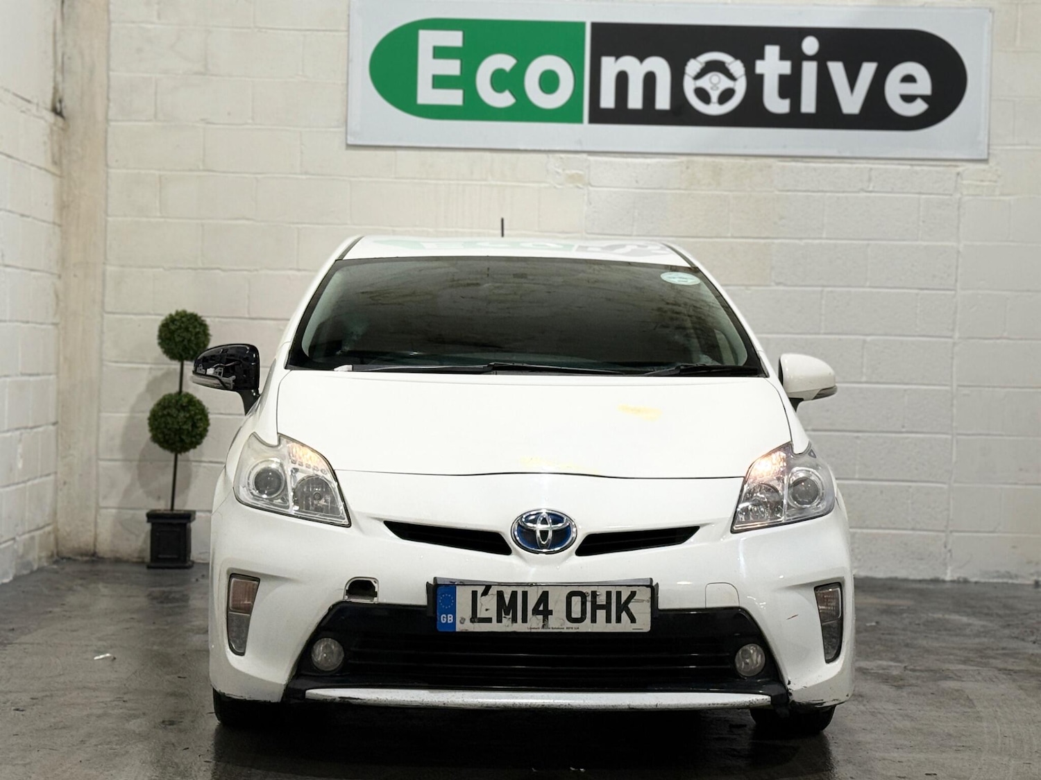Used Toyota Prius 2014 for sale - 77305769: Photo 2