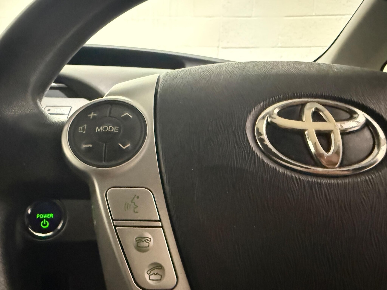 Used Toyota Prius 2014 for sale - 77305769: Photo 26