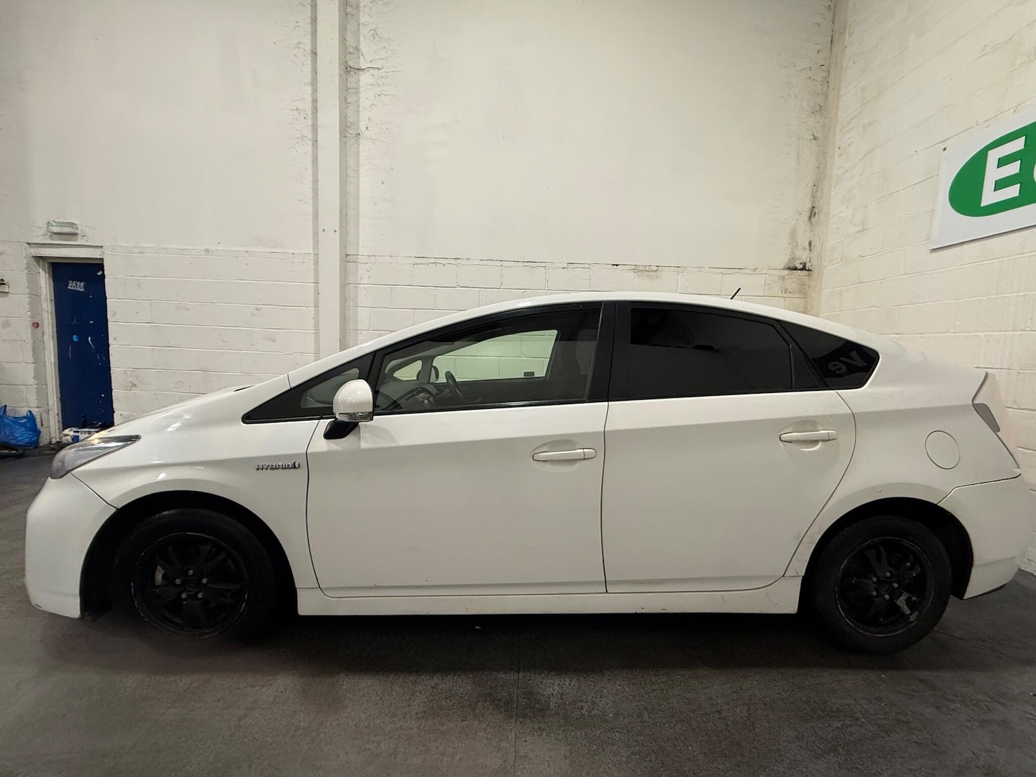 Used Toyota Prius 2014 for sale - 77305769: Photo 7