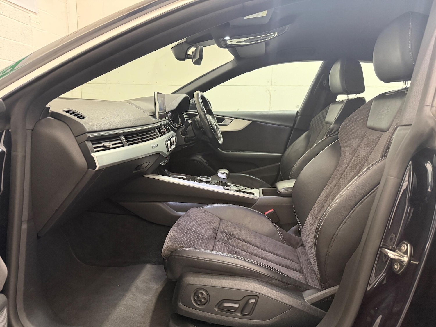 Used Audi A5 2017 for sale - 77455221: Photo 38