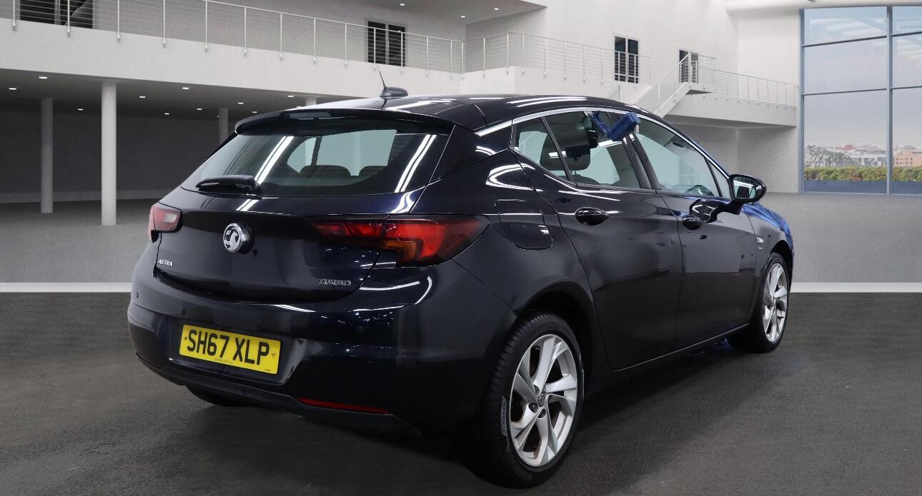 Used Vauxhall Astra 2017 for sale - 77016494: Photo 3