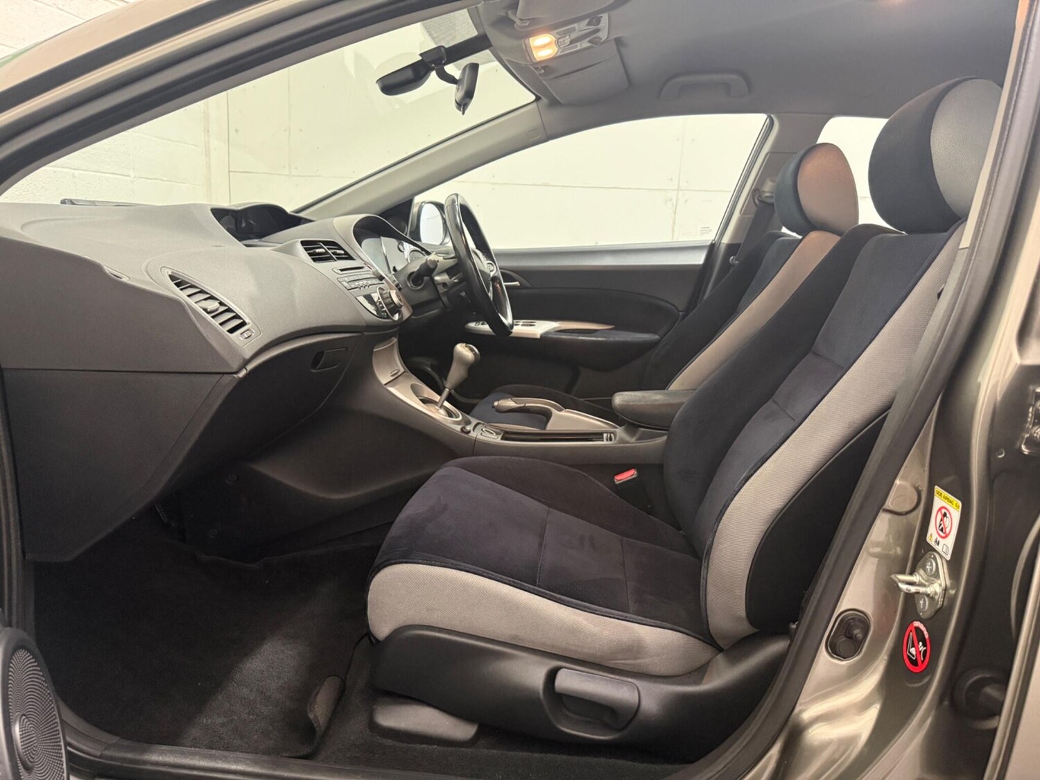 Used Honda Civic 2007 for sale - 77550665: Photo 31